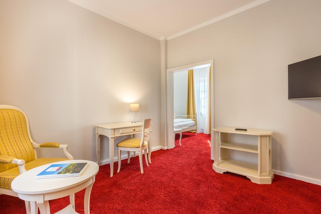 Hotel Annaberg Bad Dürkheim Esterno foto