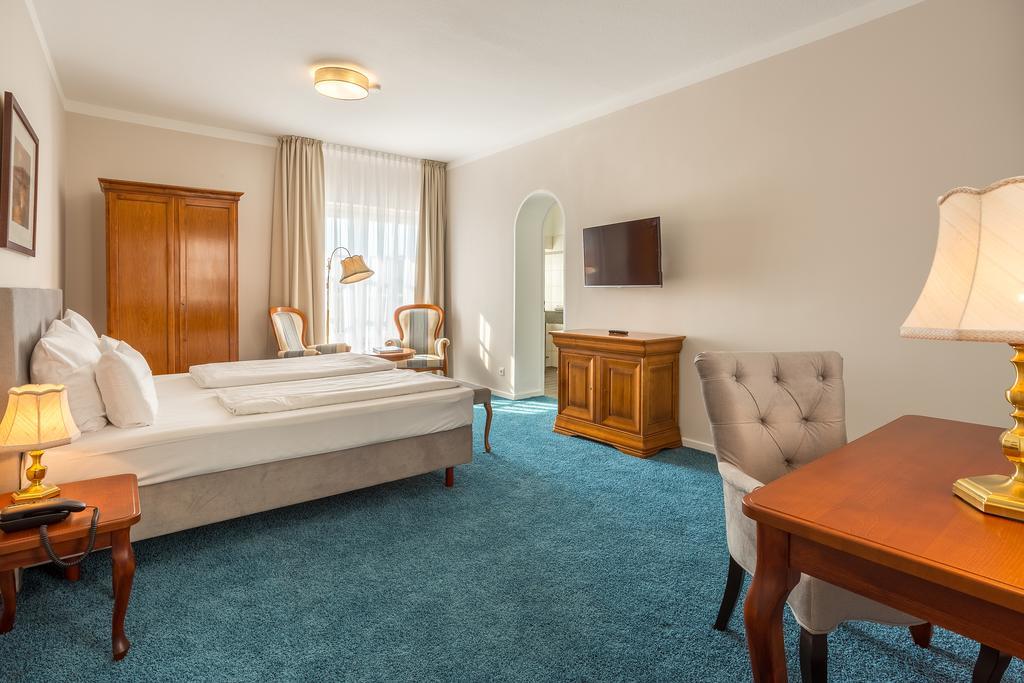 Hotel Annaberg Bad Dürkheim Esterno foto